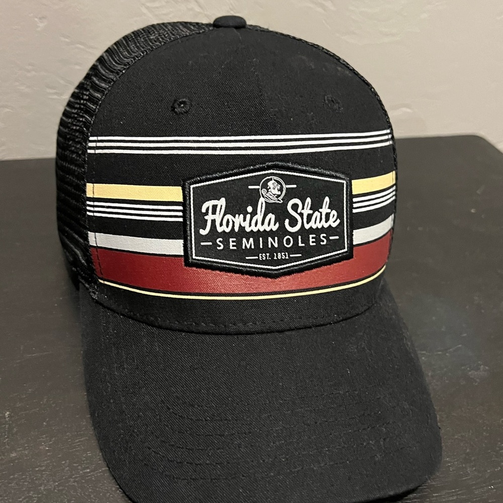 Top of the World SnapBack Hat. Florida State. Black.